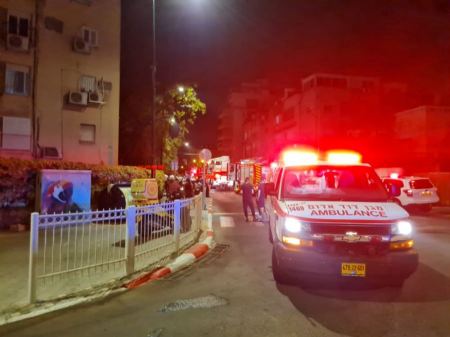 الطيرة بيتح تكفا العفولة وحولون : اصابات بحوادث منفصلة